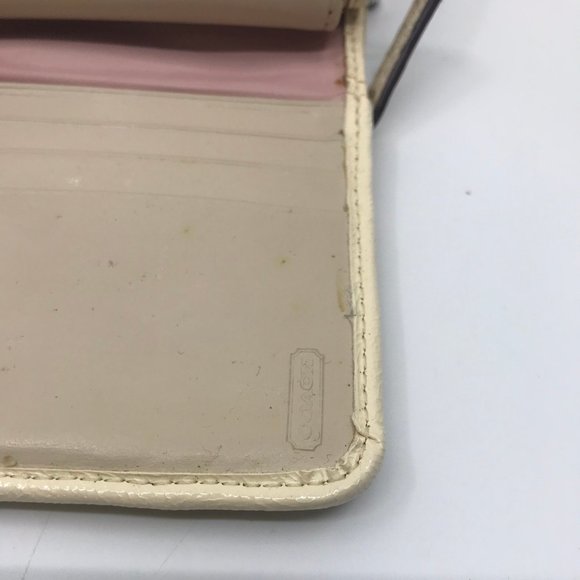 COACH Leather Cream Tan Rectangular Wallet - Picture 6 of 7